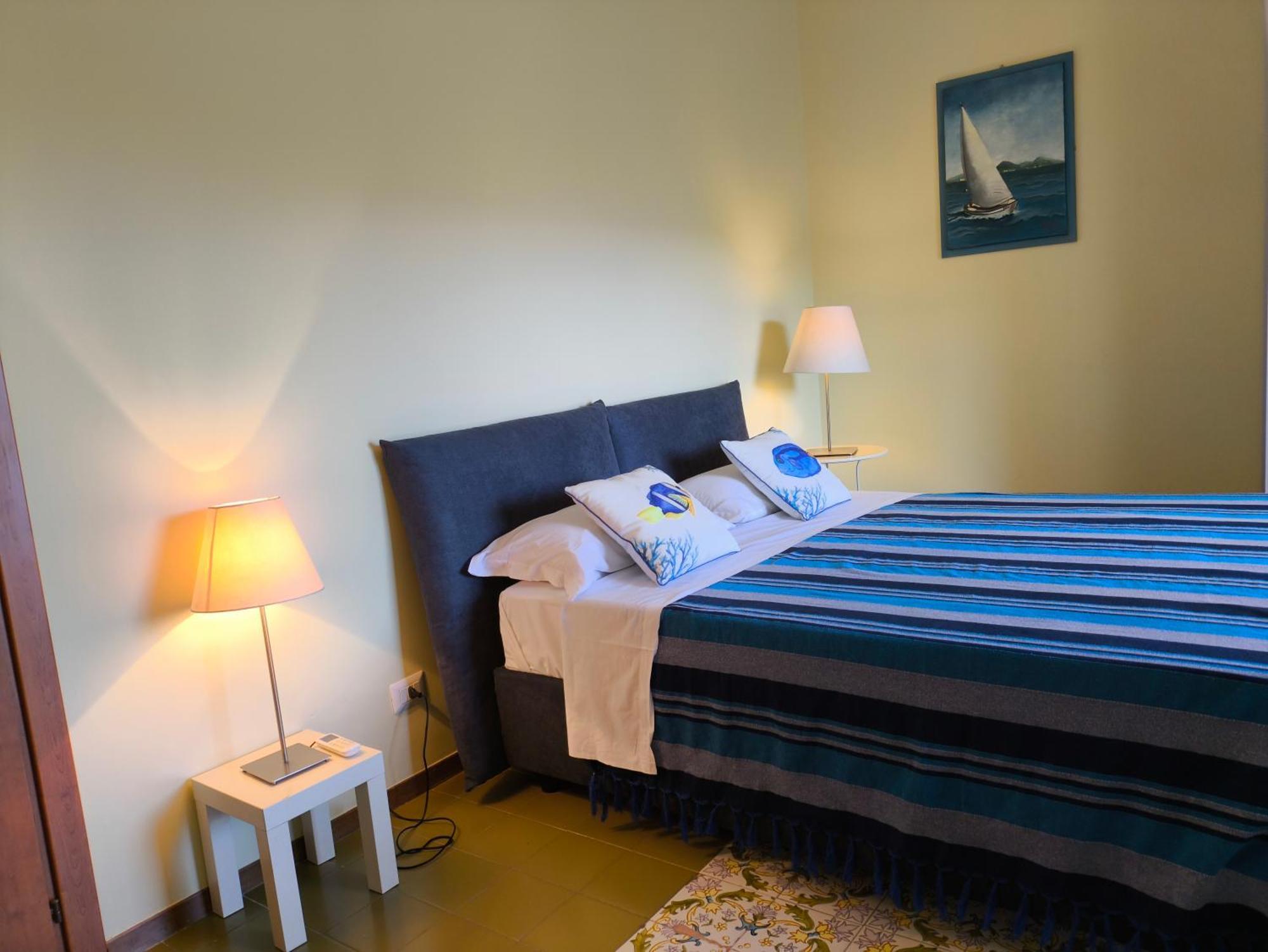 Casa Mar - Elegant Apartment With Pool And Panoramic Terrace In The Heart Of Соренто Екстериор снимка