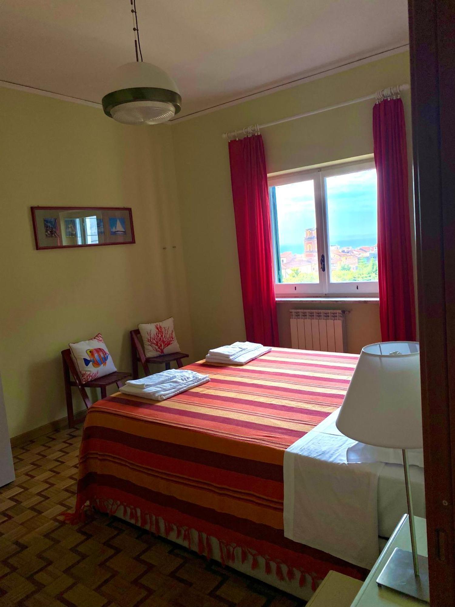 Casa Mar - Elegant Apartment With Pool And Panoramic Terrace In The Heart Of Соренто Екстериор снимка