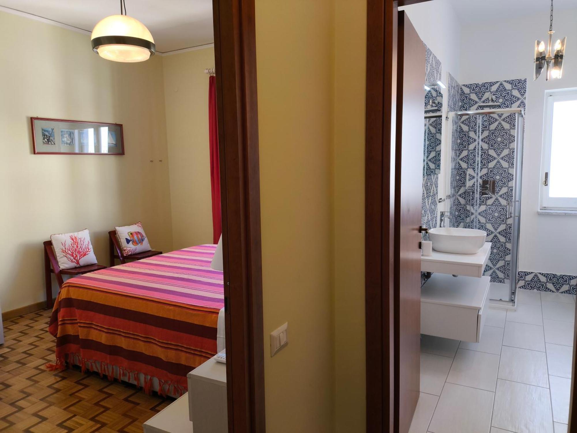 Casa Mar - Elegant Apartment With Pool And Panoramic Terrace In The Heart Of Соренто Екстериор снимка